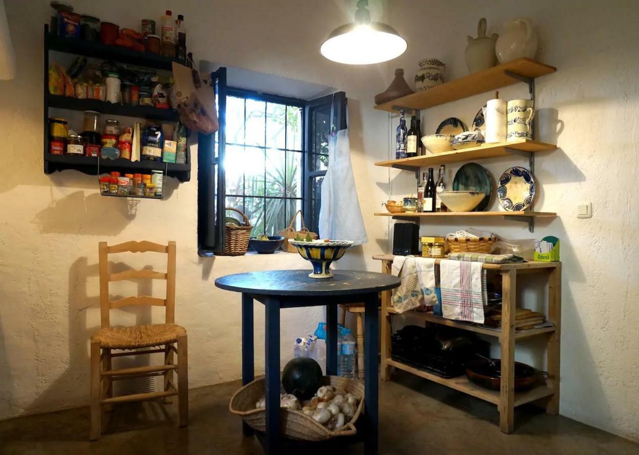 Casa De La Buganvilla 로달킬라르 외부 사진